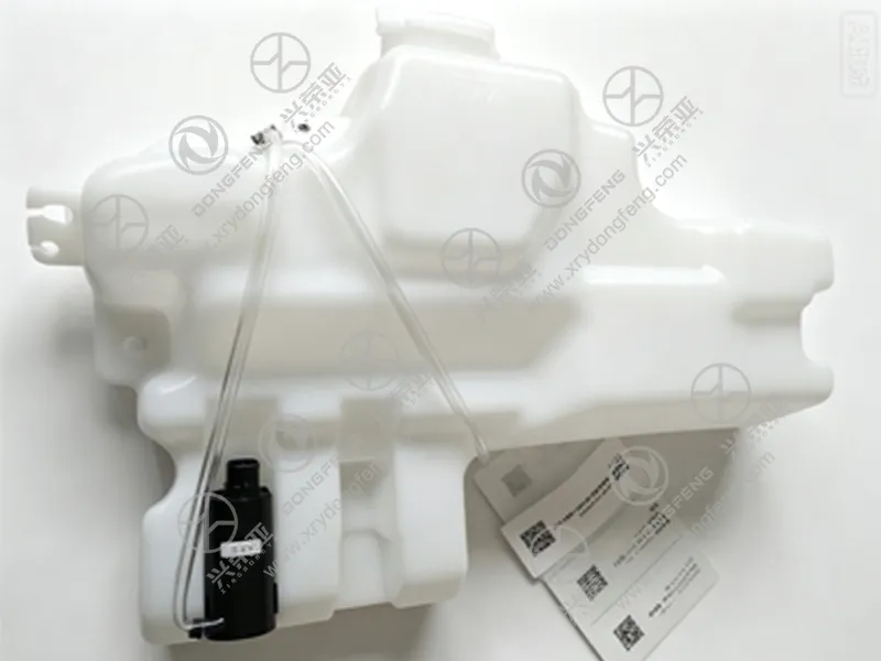 Washer pump and hose close‑up, Washer Assembly 3747010‑C0100GY for Dongfeng KC 