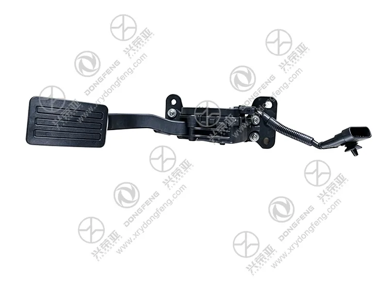 Close-up view of 1108010-C6101 accelerator pedal assembly with KD function Dongfeng GX KX 