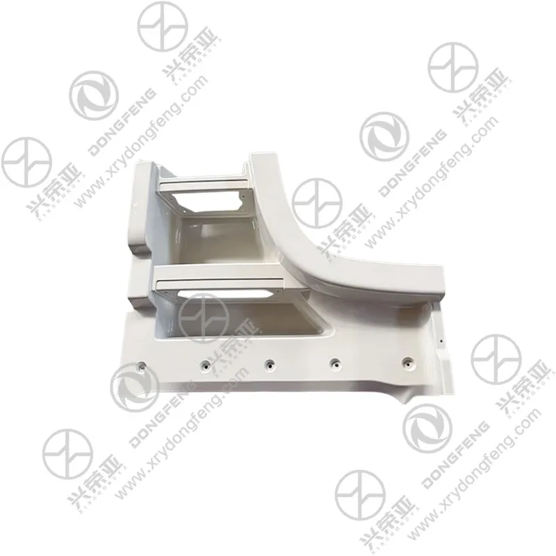 Top view Upper Right Step Guard Assembly OE 8405224-C6100#8A Dongfeng GX cab step cover 